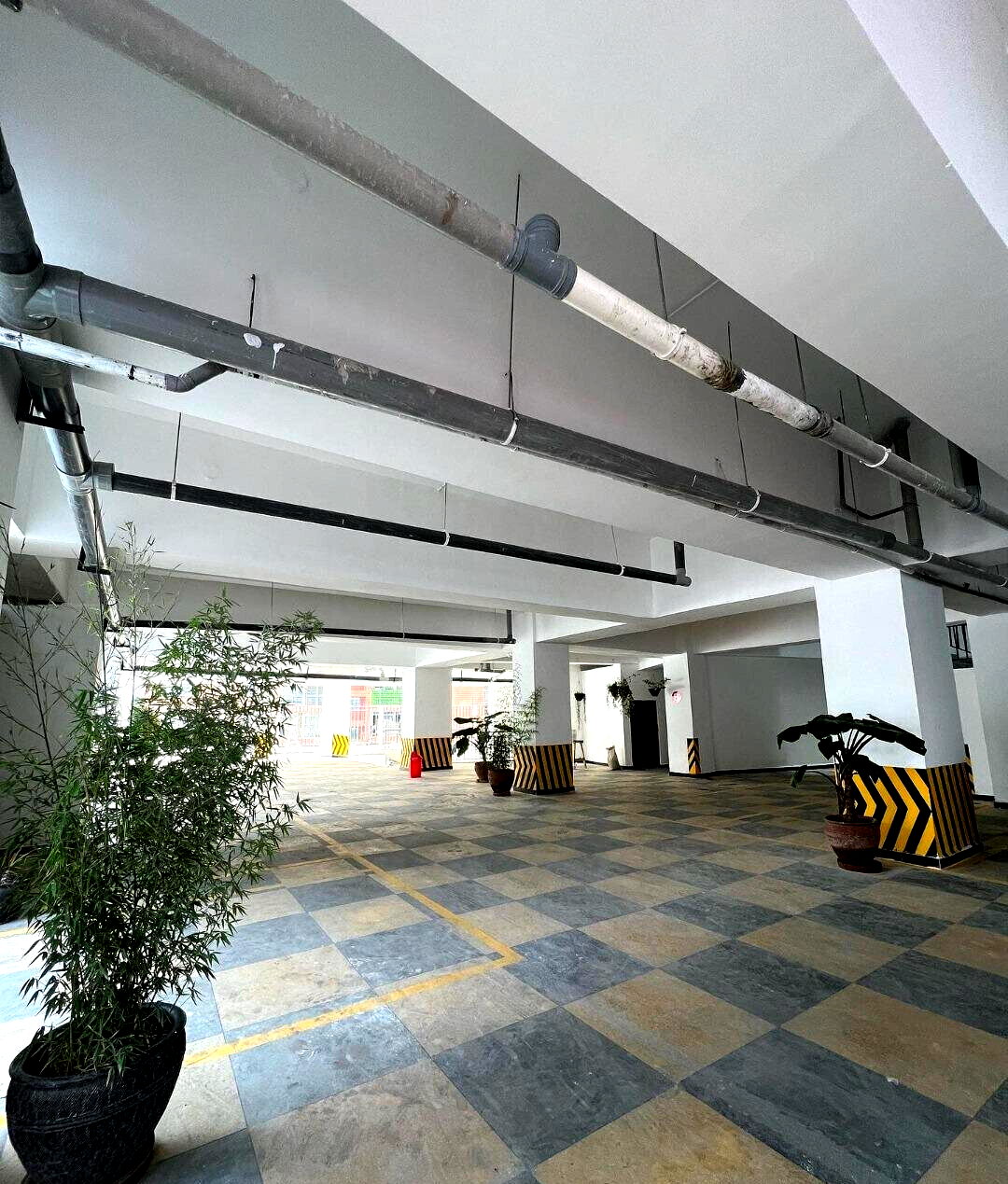 3BR En-Suite Townhouse with Infinity Pool & Gym - Kilimani