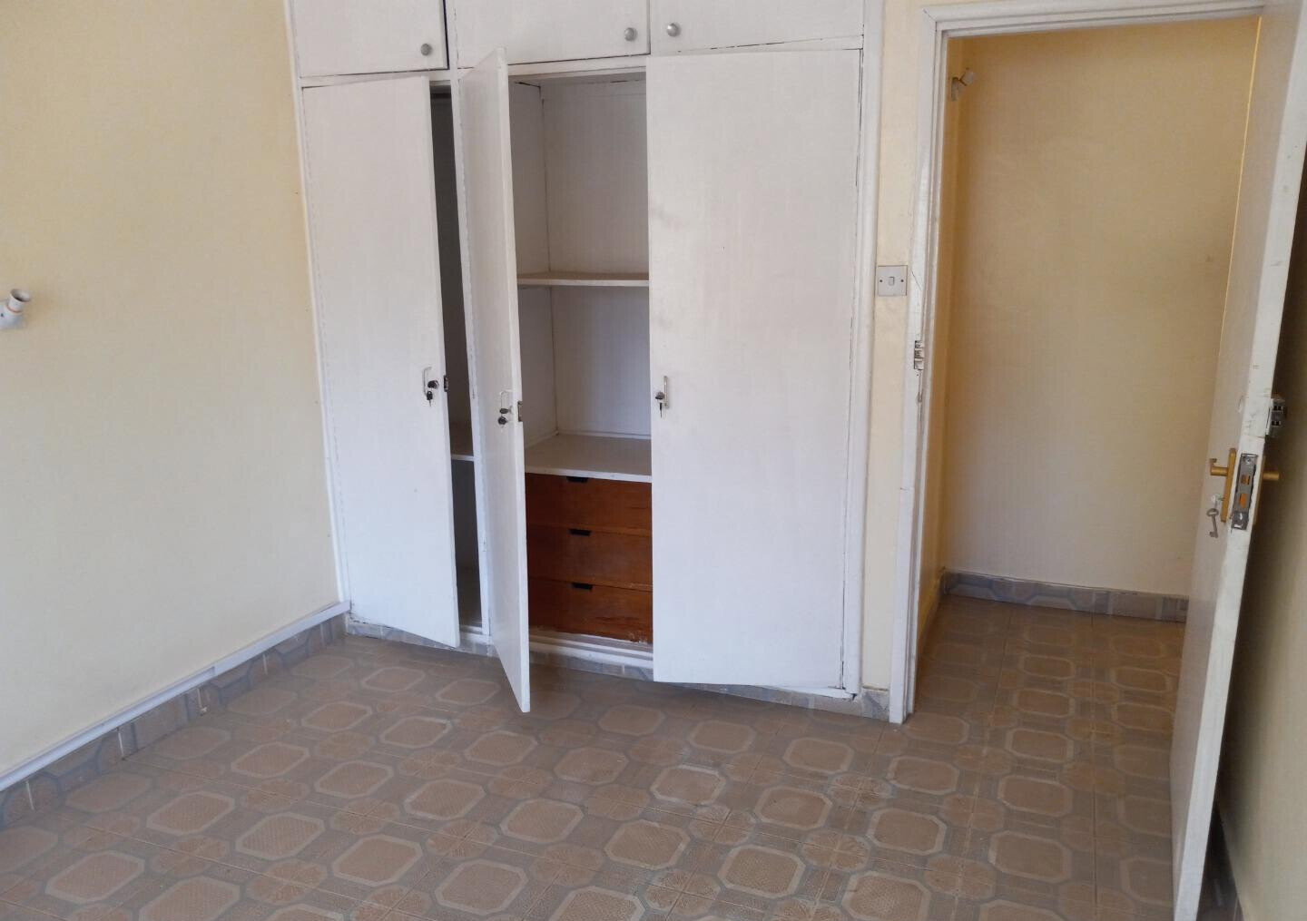3BR Townhouse with Own Compound Near Yaya Centre - Kilimani