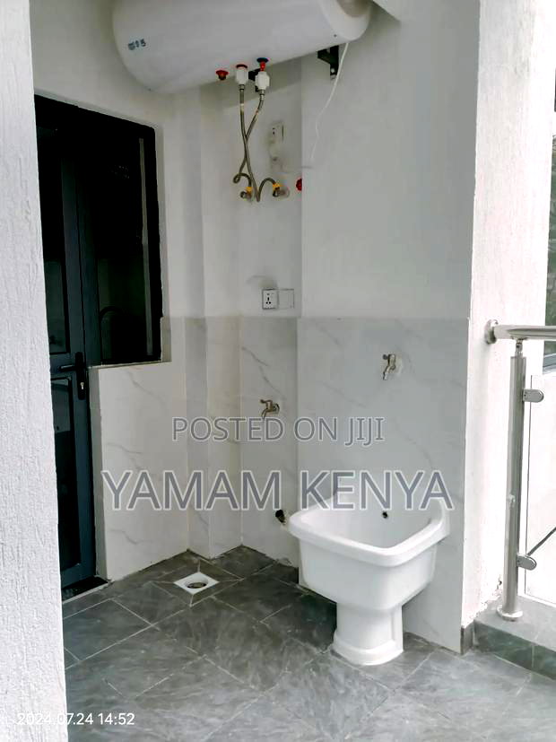 4bdrm House in Seniors Staff Athi for rent