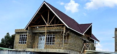 5bdrm Maisonette in Royalton, Racecourse for sale - Image 1