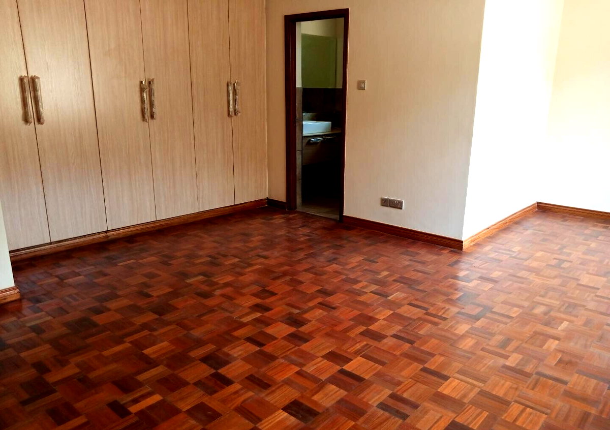5-Ensuite Villa with Lake Views & Fireplace - Lower Kabete