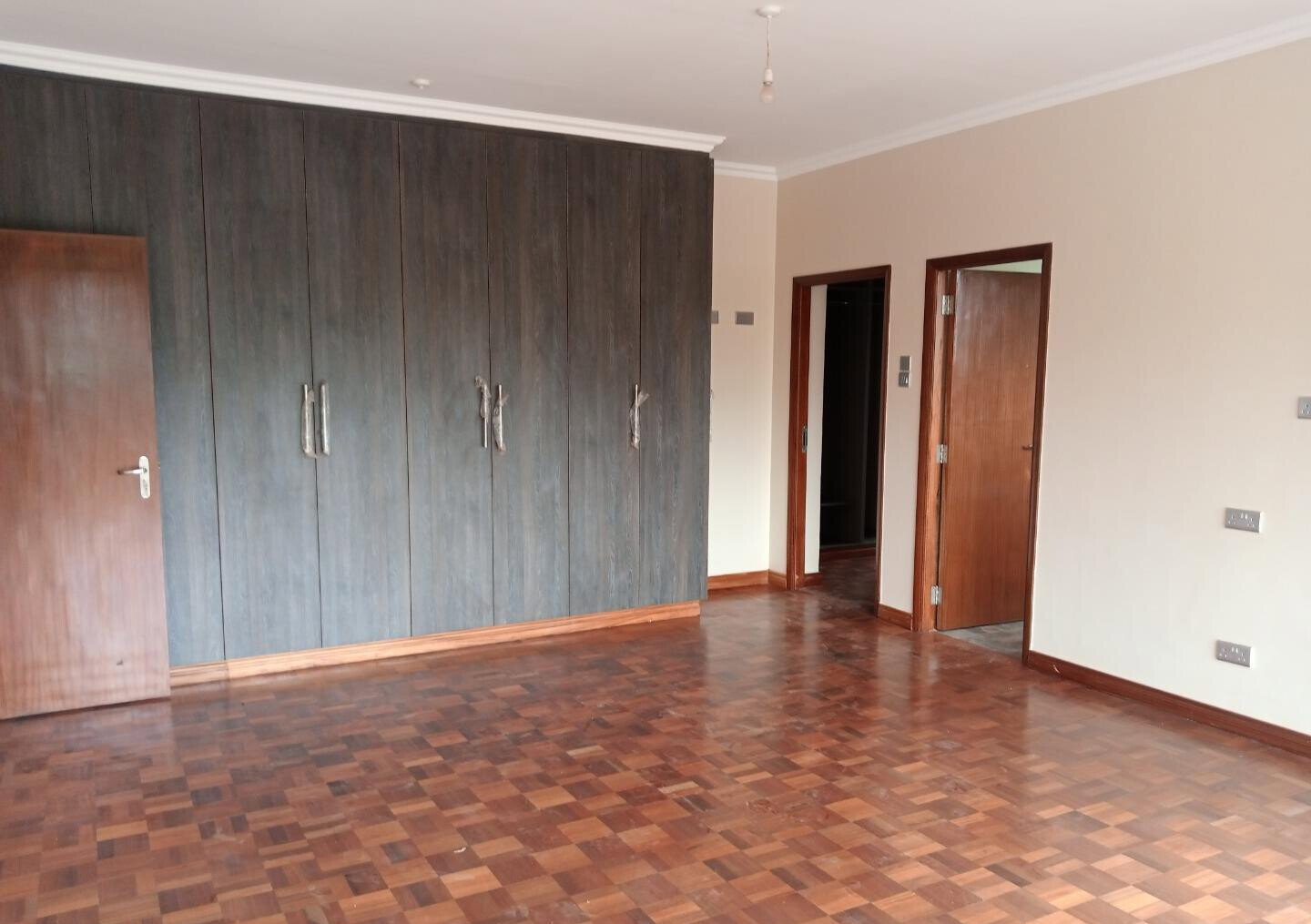 5-Ensuite Villa with Lake Views & Fireplace - Lower Kabete