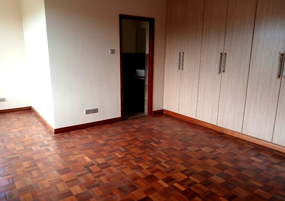 5-Ensuite Villa with Lake Views & Fireplace - Lower Kabete