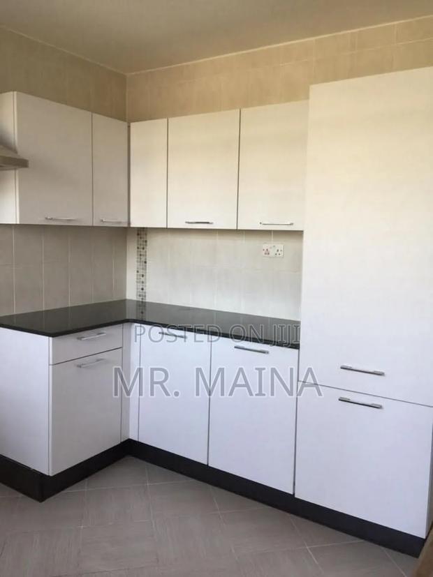 3bdrm Mansion in Graceland Estate, Lukenya for sale