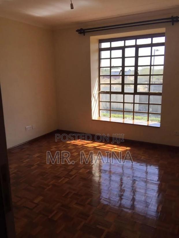 3bdrm Mansion in Graceland Estate, Lukenya for sale