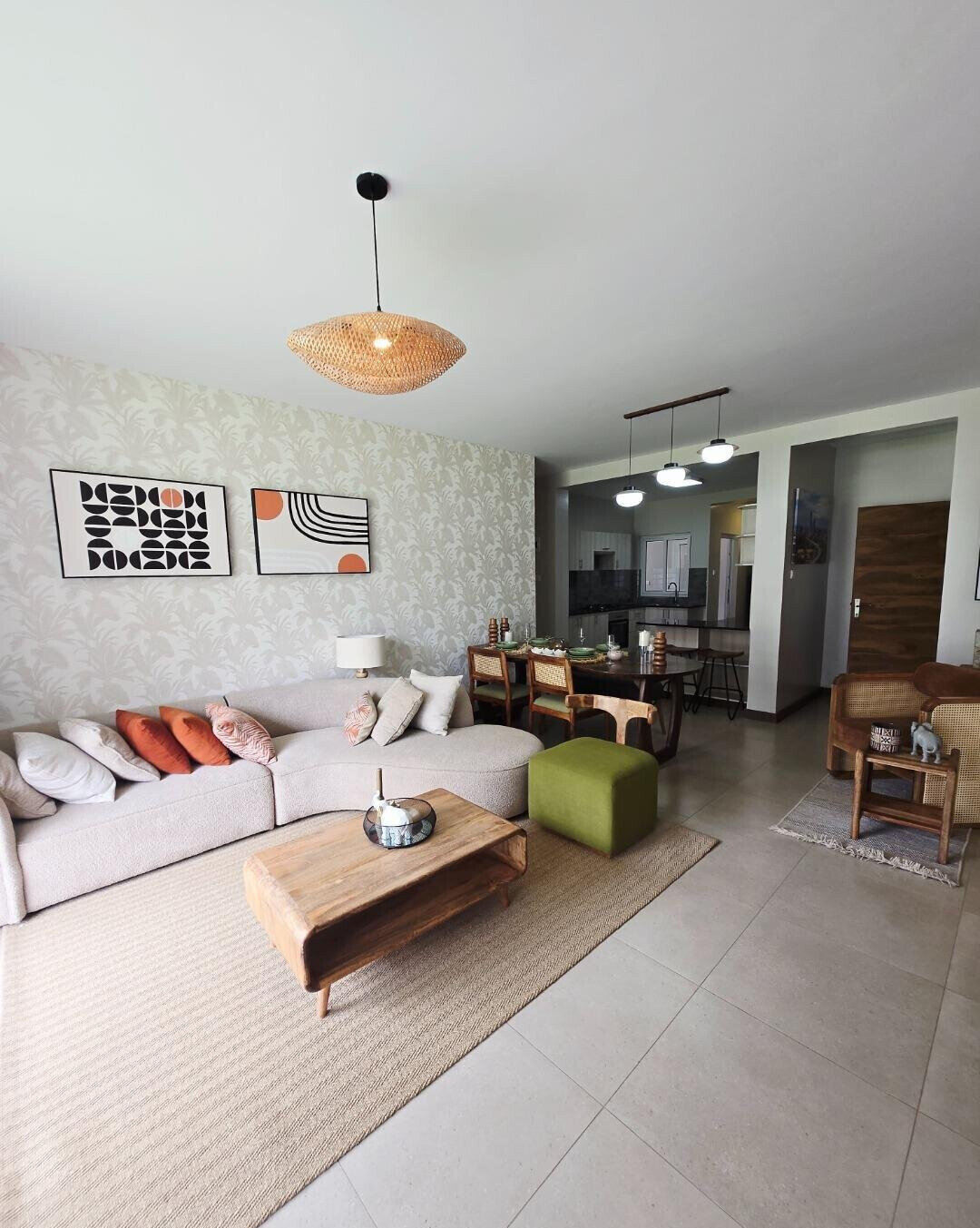 3BR Apartment on 6.2 Acres with Lift & Borehole - Syokimau