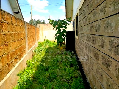 3bdrm Bungalow in Kiserian Near Delta for sale - Image 8