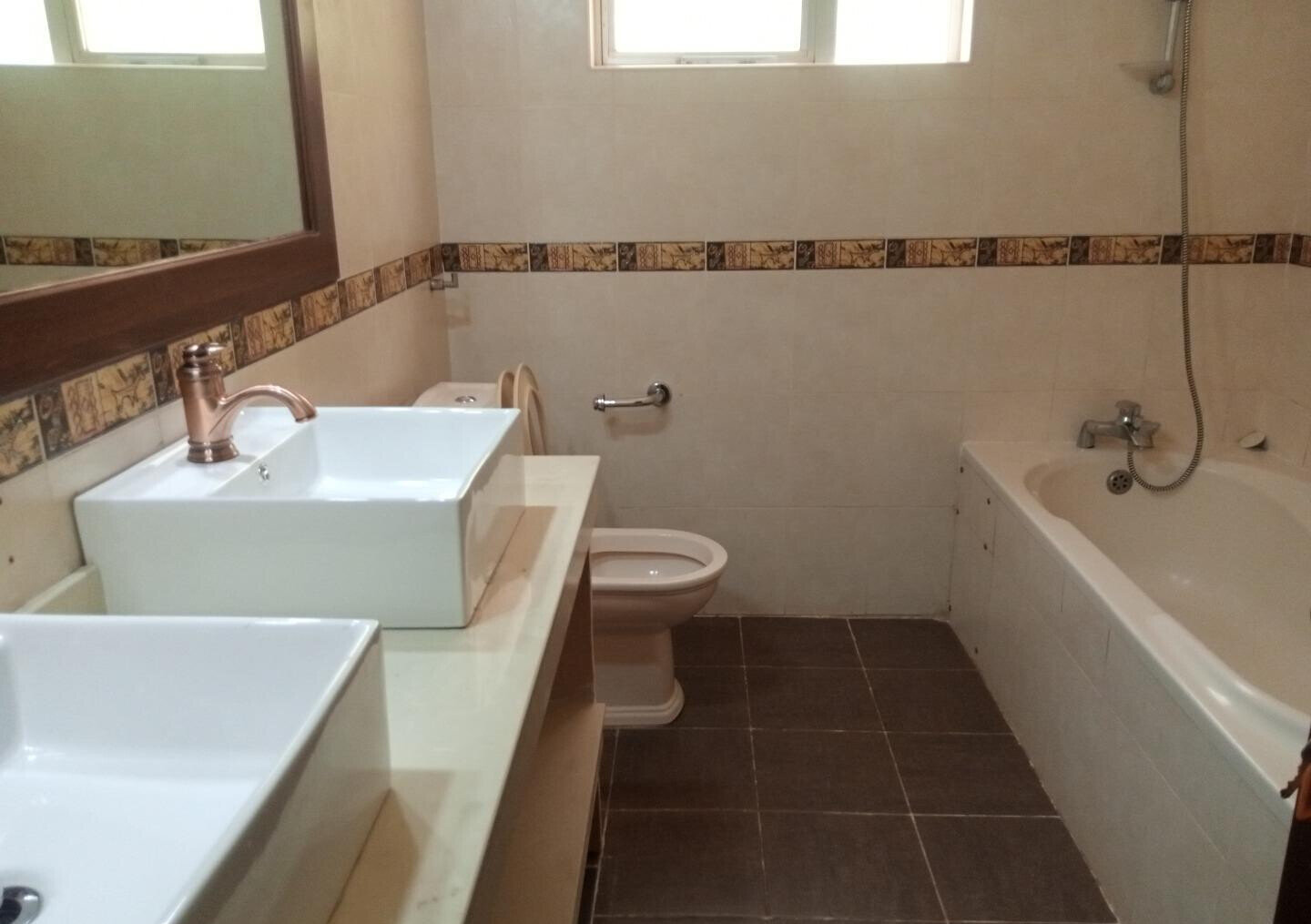 50x100 Plot 4BR Haven for KSh 400K