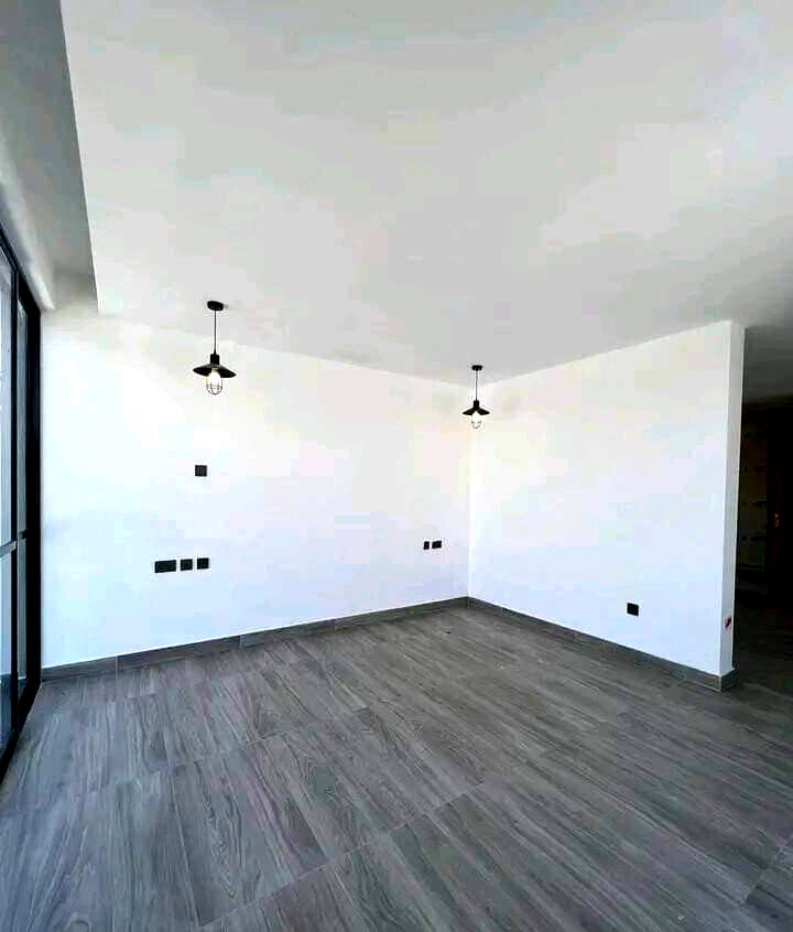 5-Ensuite Townhouse with DSQ in Quiet 7-Unit Gated Community - Lavington
