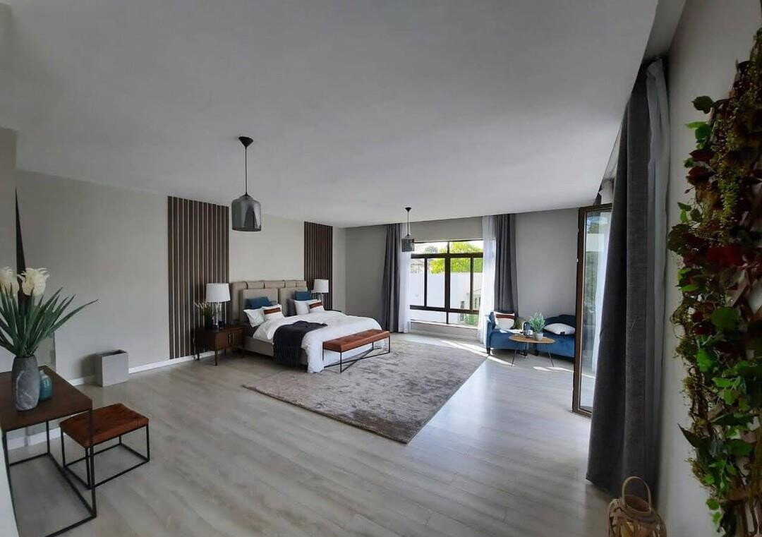 5-Ensuite Townhouse in Gated Community with Pool & Gym – Karen