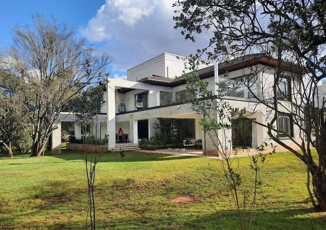 5-Ensuite Townhouse in Gated Community with Pool & Gym – Karen