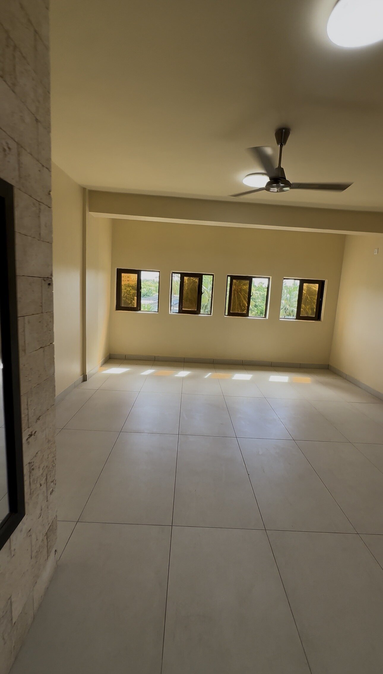 105K 4BR Elevator Apartment in Nyali