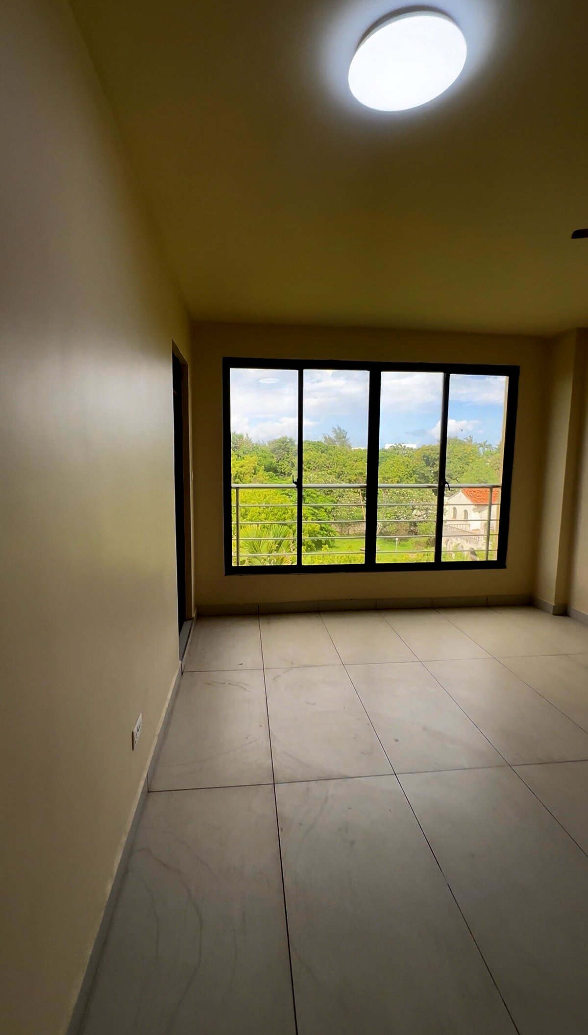 105K 4BR Elevator Apartment in Nyali
