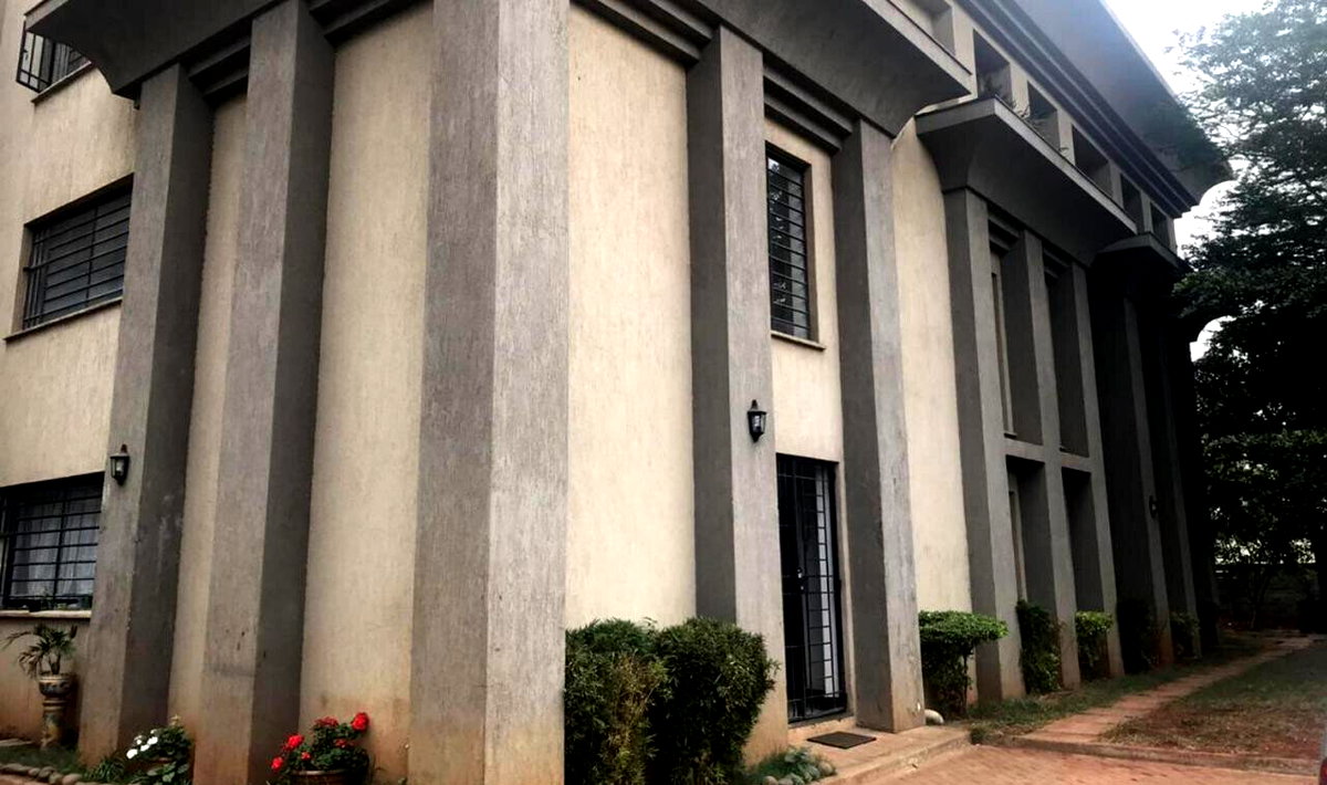 5-Bed Townhouse with DSQ & Lift - Next to Gymkhana, Parklands