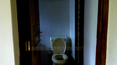 3bdrm Bungalow in Hillcrest Close, Karen C for Rent - Image 11