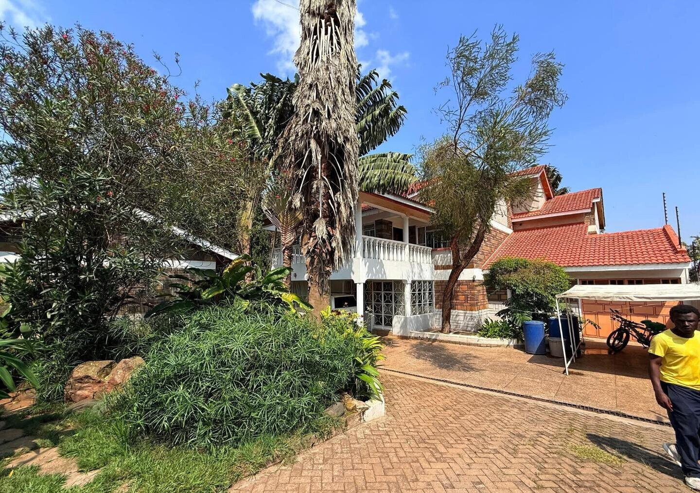 4-Bedroom Townhouse on Quarter-Acre with Guest House – Section 58, Nakuru