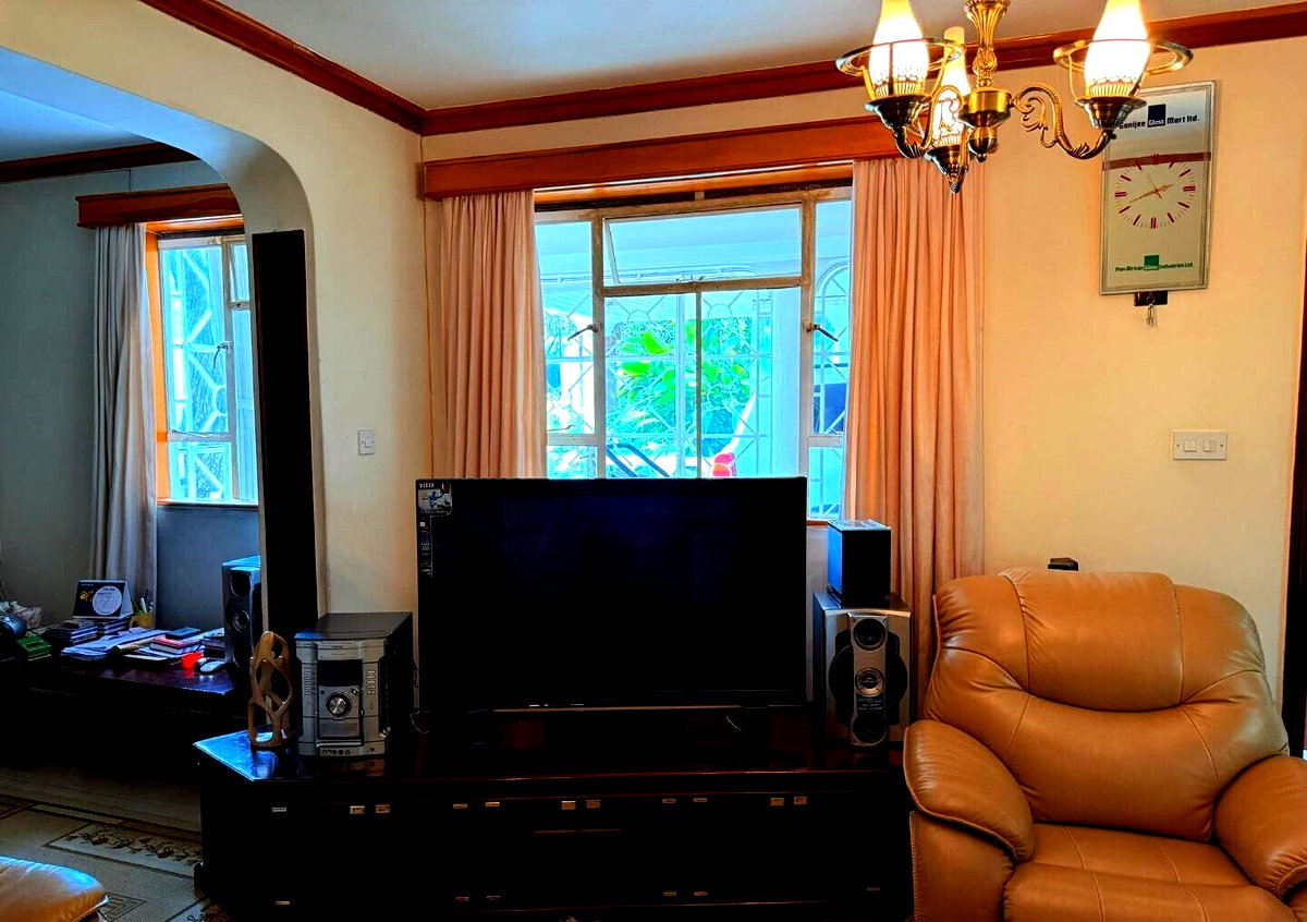4-Bedroom Townhouse on Quarter-Acre with Guest House – Section 58, Nakuru