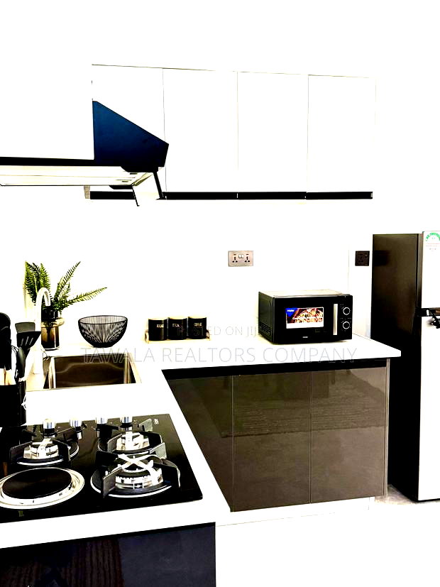 1bdrm Apartment in Yaya Area, Kilimani for sale