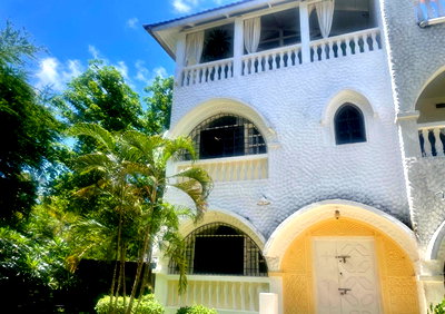 Garden Townhouse with Parking - Malindi