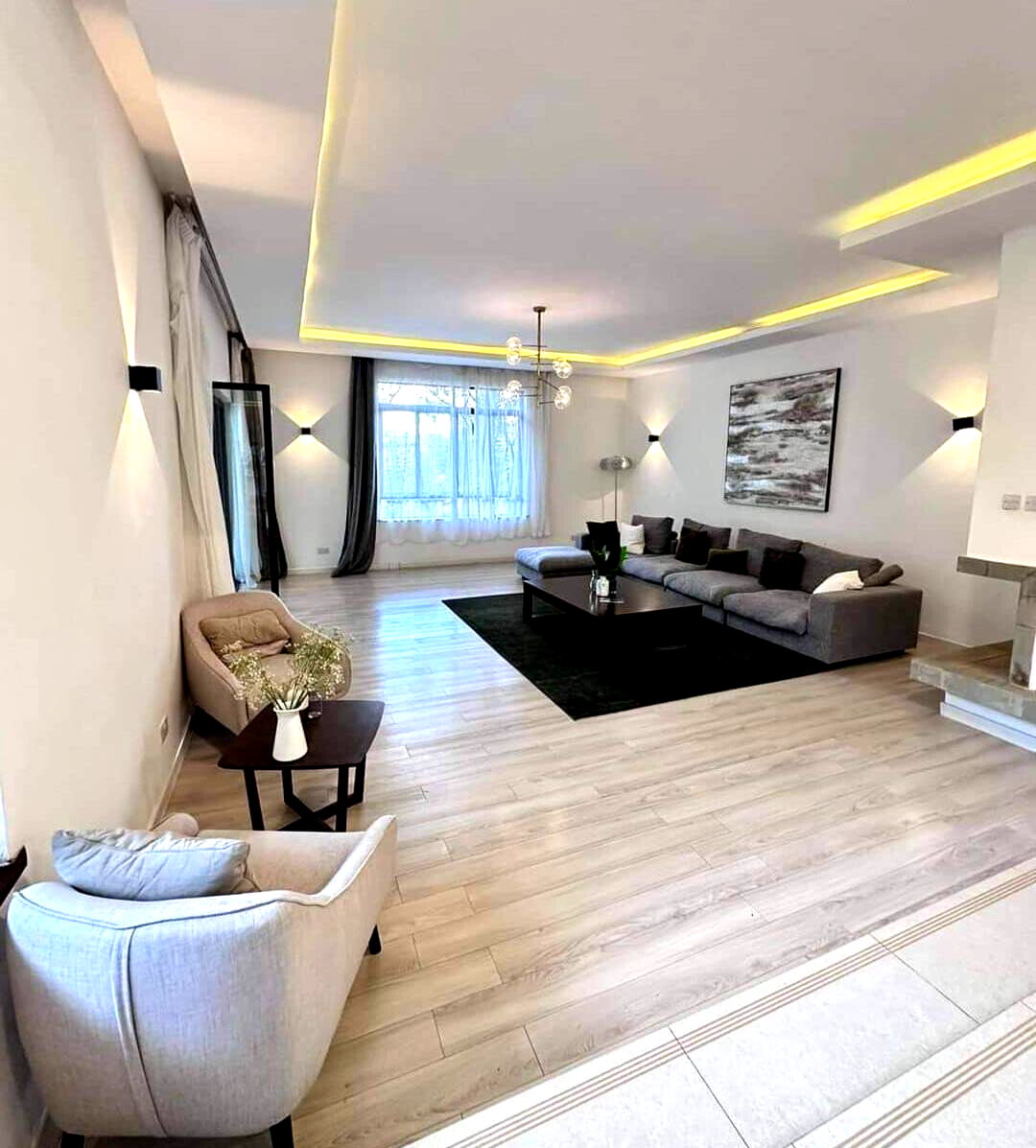 5-Ensuite Townhouse with Clubhouse & Ololua Views – Karen