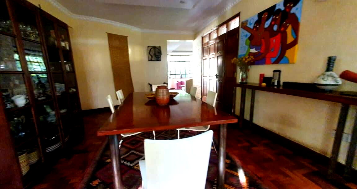 5-Bedroom All-Ensuite Townhouse with DSQ & Gazebo - Old Runda