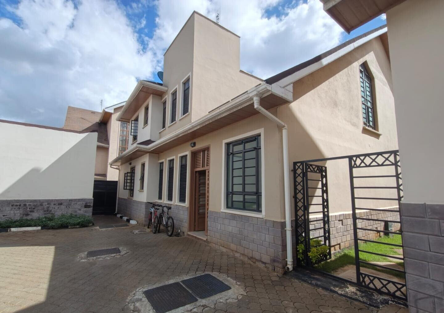 KSh 135K 4BR Home with Garden