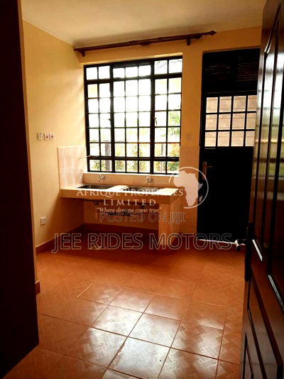 Furnished 5bdrm Maisonette in Runda, Nairobi Central for sale - Image 8
