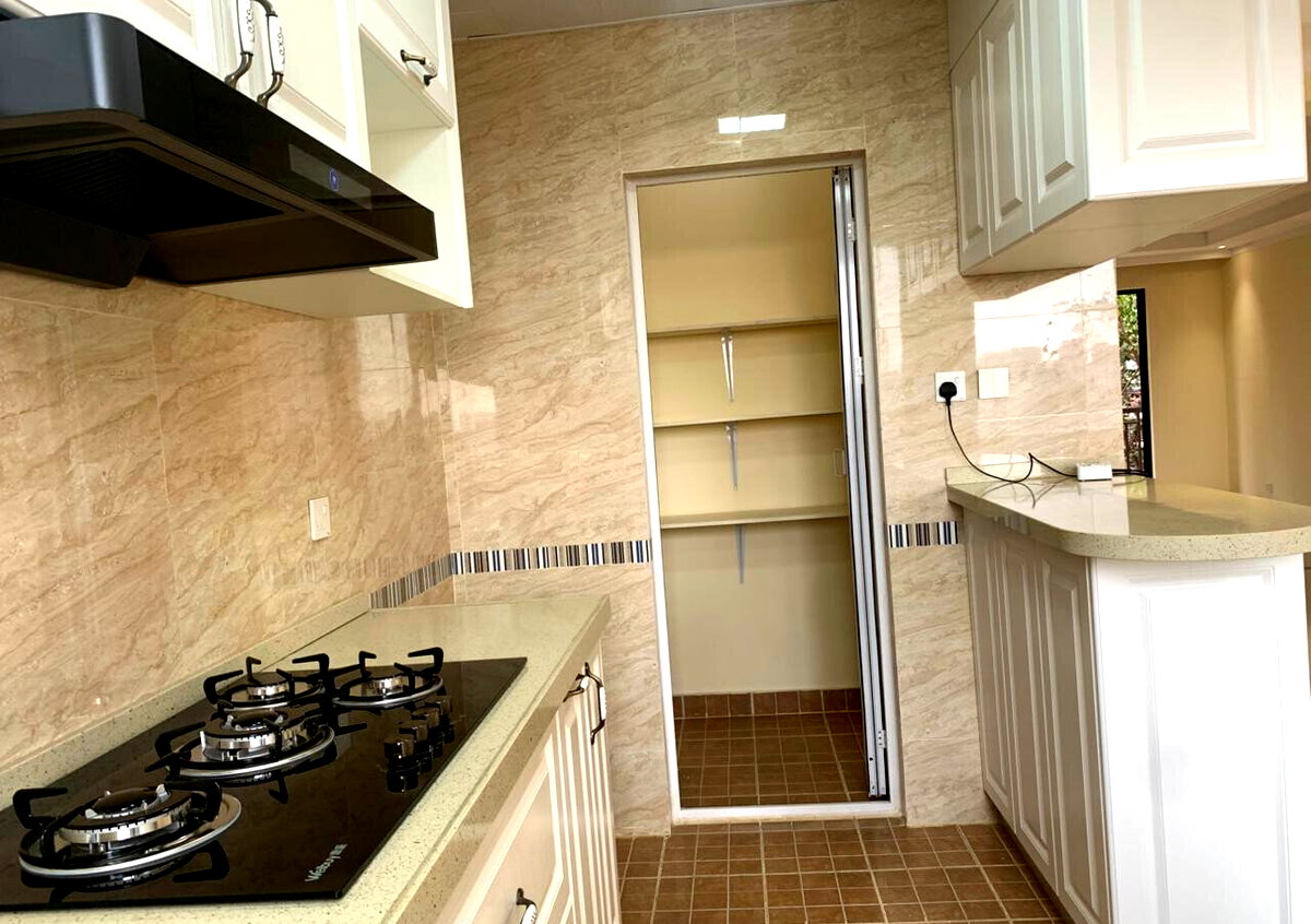 2BR with Two Balconies & Bathtub - Jacaranda Gardens, Roysambu