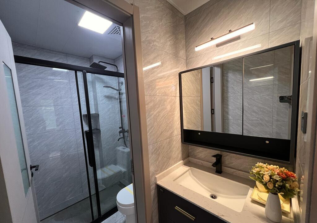 4BR Luxury Apartment with High-Speed Lifts & Custom Finishes - Kilimani
