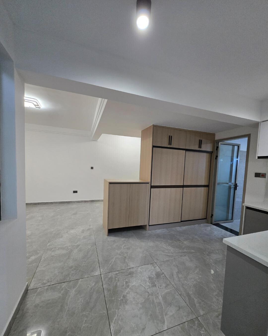 Studio-Style 1BR in 20-Floor Tower with Gym & Borehole - Lavington