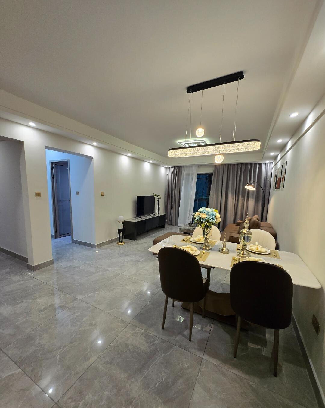 2BR with Study Room & Coffee Lodge - Kileleshwa