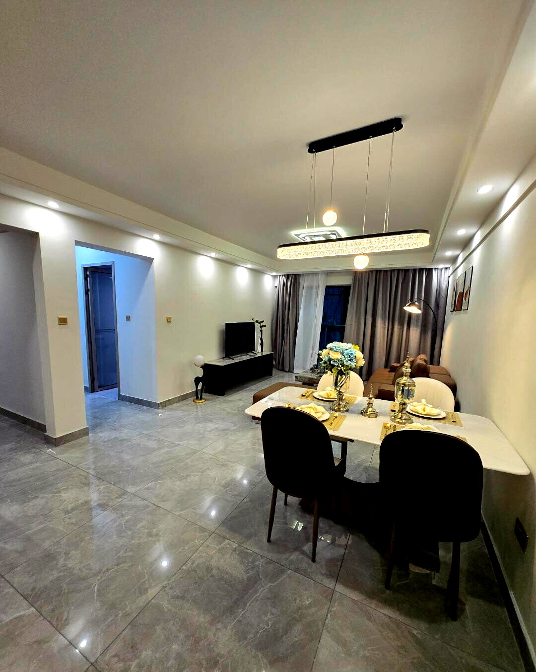 2BR with Study Room & Coffee Lodge - Kileleshwa