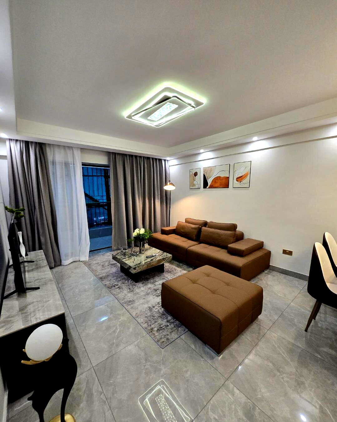 2BR with Study Room & Coffee Lodge - Kileleshwa