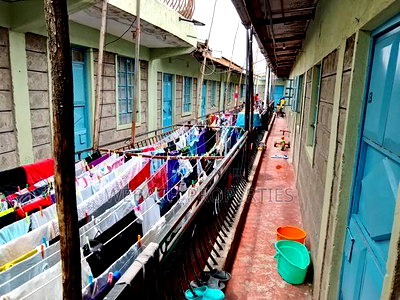 Commercial Property/Flat for Sale With Income of - Image 3