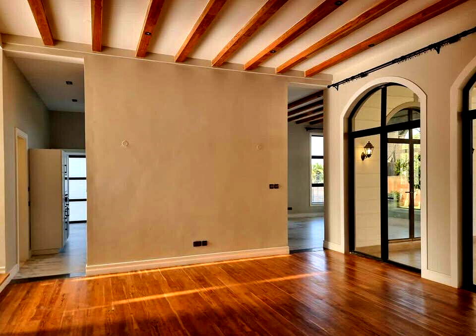 5-Ensuite Villa with Heated Pool & Gym - Loresho