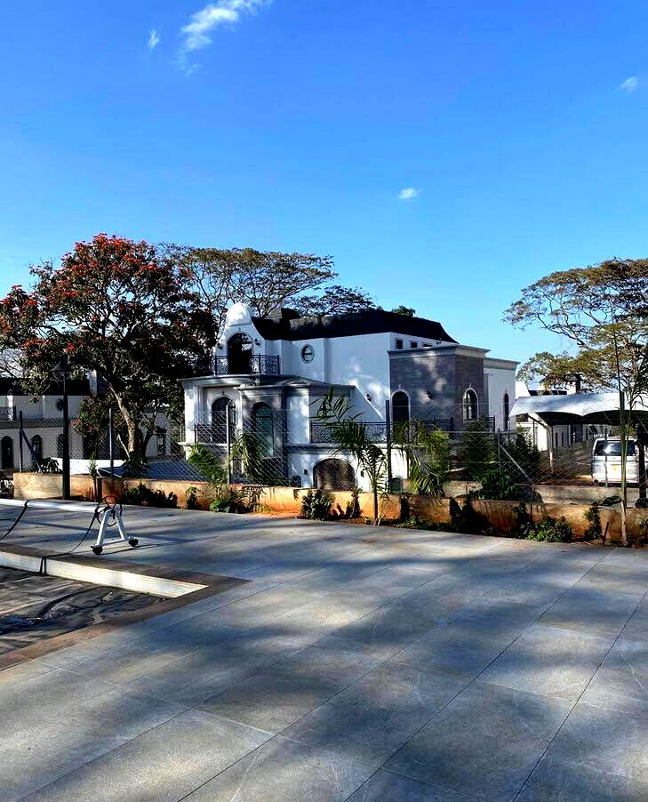 5-Ensuite Villa with Heated Pool & Gym - Loresho