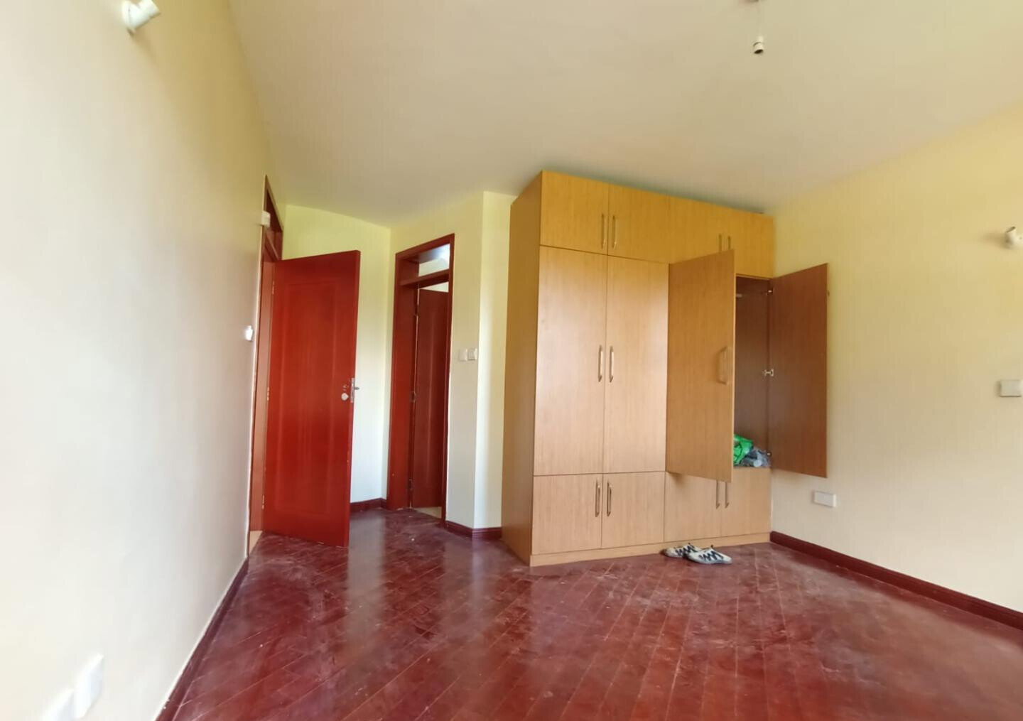 4-Ensuite Townhouse in Gated Community – Karen