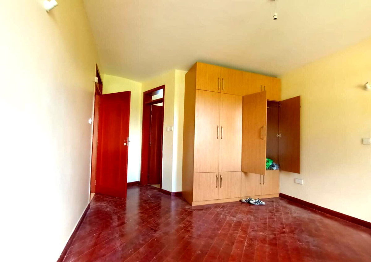 4-Ensuite Townhouse in Gated Community – Karen