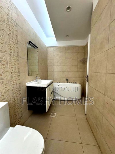 3bdrm Apartment in Lavington for sale - Image 16