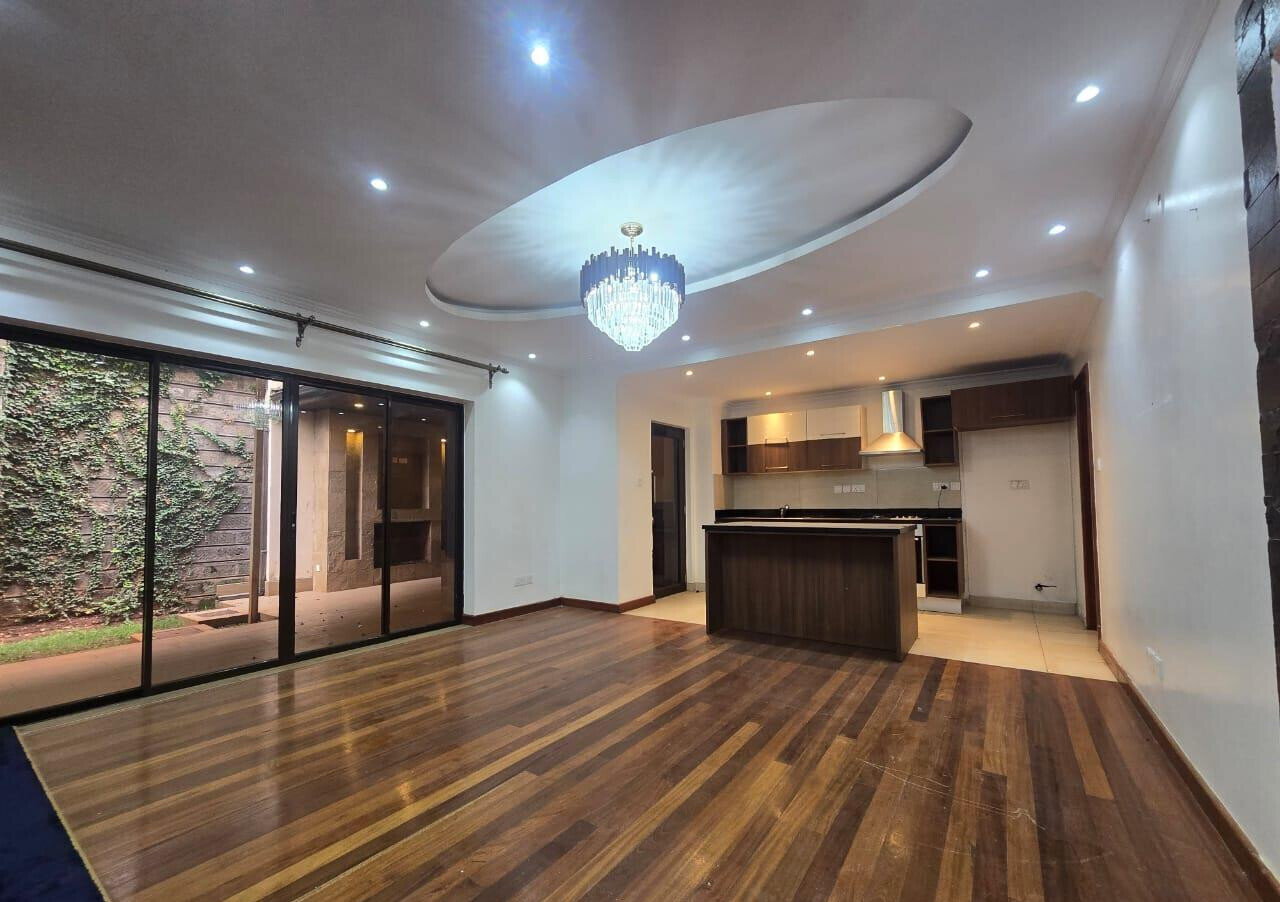 5BR All-Ensuite Townhouse with Private Garden & DSQ - Lavington