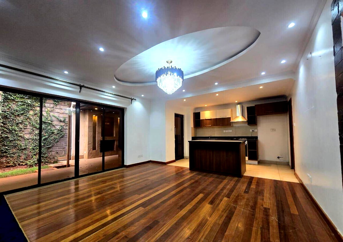 5BR All-Ensuite Townhouse with Private Garden & DSQ - Lavington