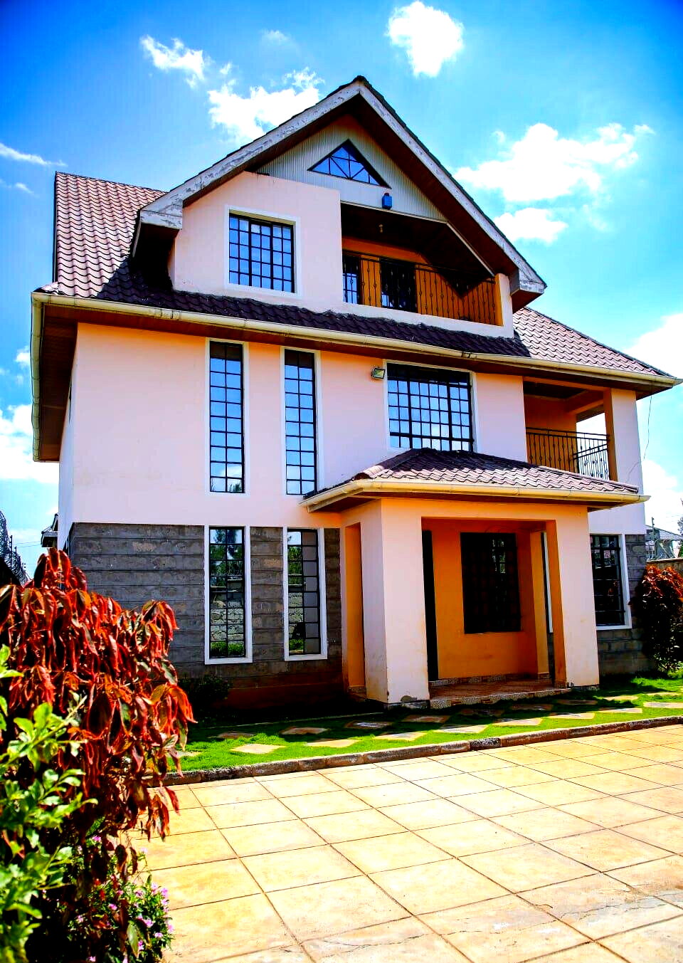 6 En-Suite Townhouse on 100x100 Plot - Syokimau