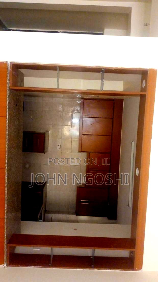 3bdrm Apartment in Greatwall Apartments, Gateway Mall Area for sale