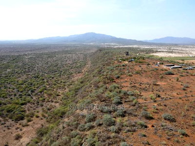 25 Acres Cliff End Property in Tinga at Per750k Acre - Image 9