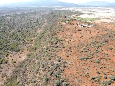 25 Acres Cliff End Property in Tinga at Per750k Acre - Image 8