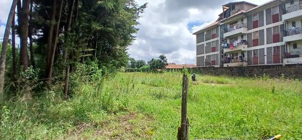 76 by 100ft Plot for Sale in Kikuyu, Regen
