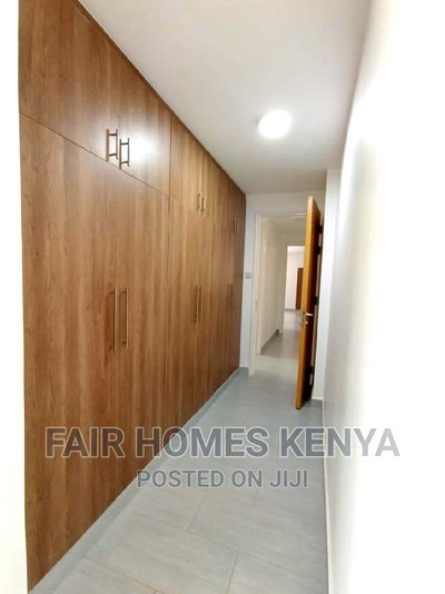 2bdrm Apartment in Lavington for sale - Image 9