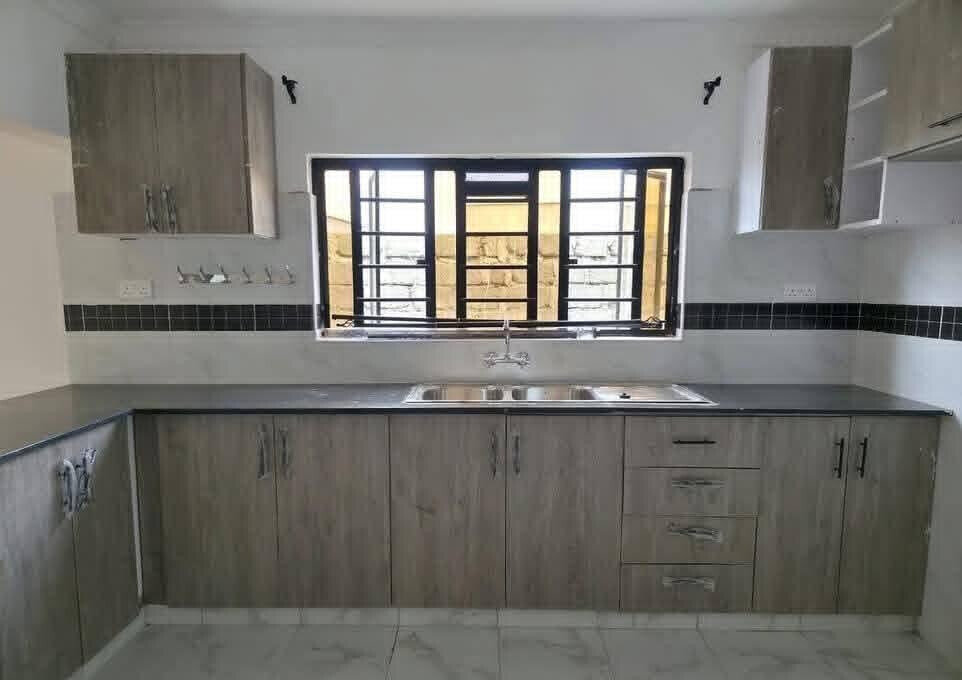 3BR Bungalow with Private Garden 500M from Tarmac - Acacia, Kitengela