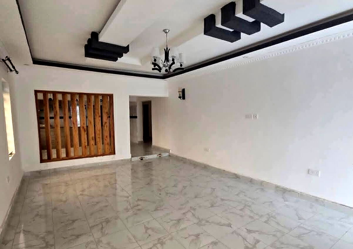 3BR Bungalow with Private Garden 500M from Tarmac - Acacia, Kitengela