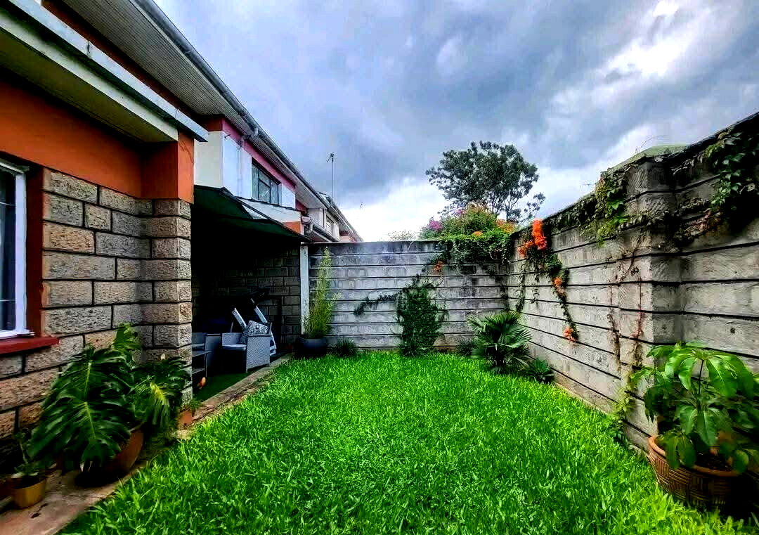 4BR Standalone Townhouse with Study & Grass Lawns – Langata